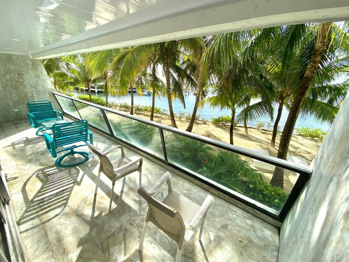 Exclusivos Apartamentos Con Playa Privada San Andres  Bagian luar foto