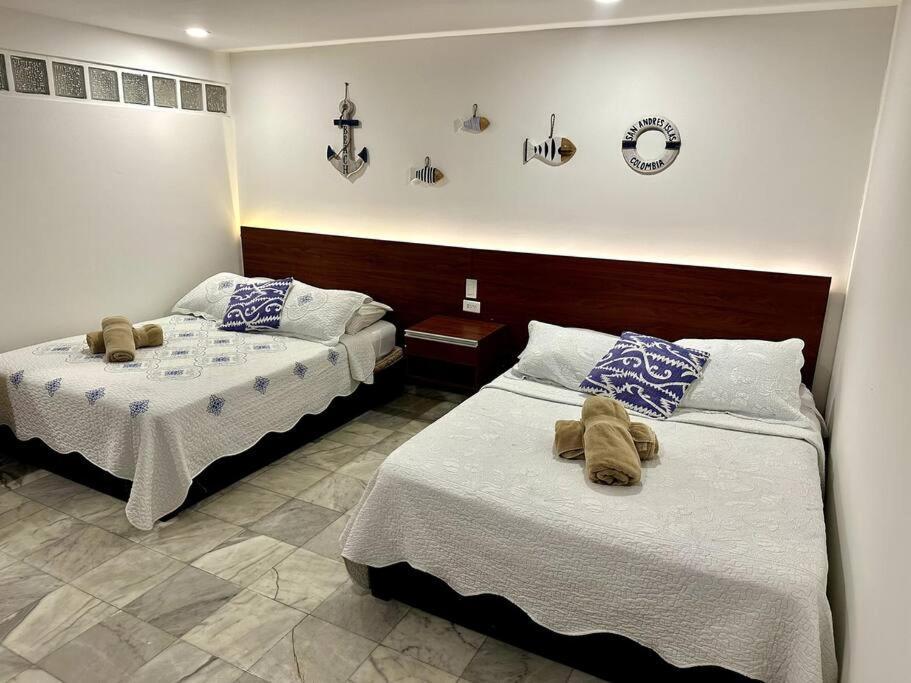 Exclusivos Apartamentos Con Playa Privada San Andres  Bagian luar foto